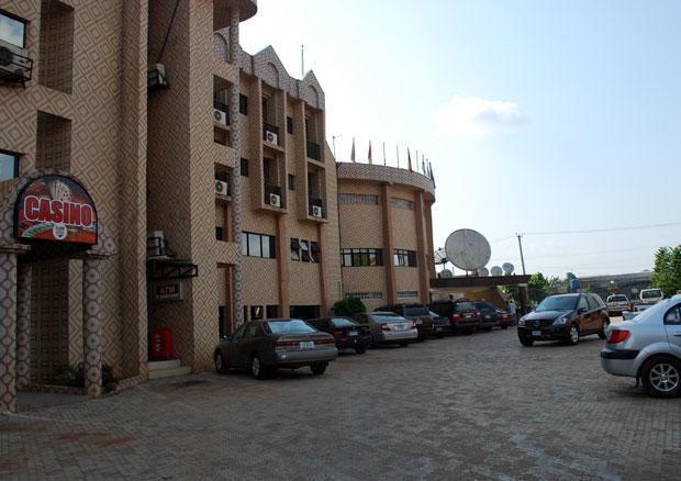 Royal Marble Hotel Benin Exterior foto